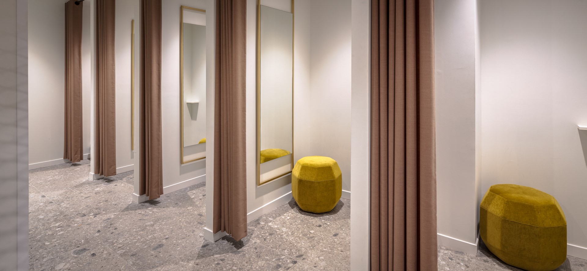 Anna van Toor | Leidschendam (NL) - Fashion