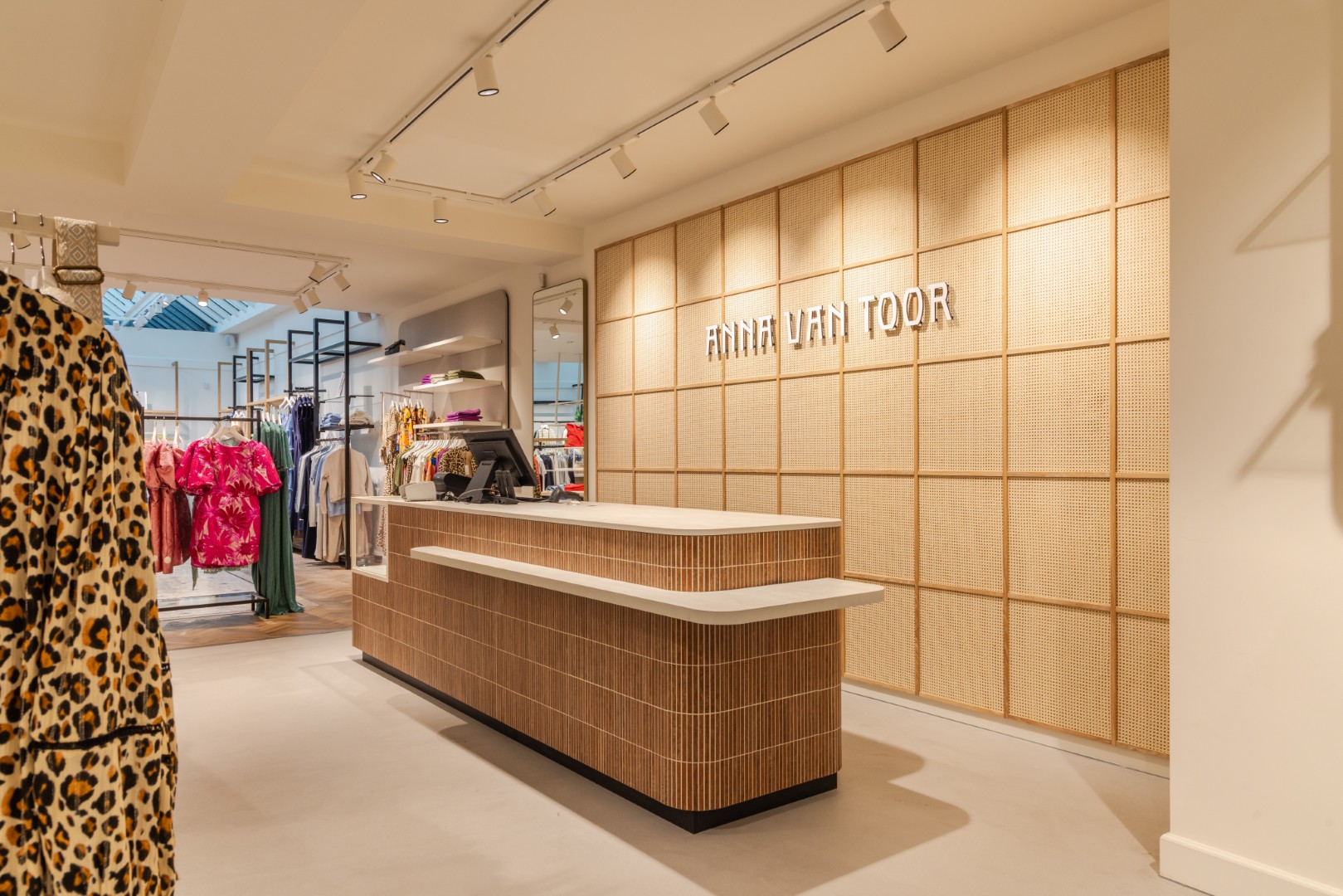 Anna van Toor | Maastricht (NL) - Fashion